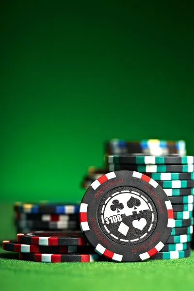 Lightning Baccarat live dealer table on sonic88 with multiplier display